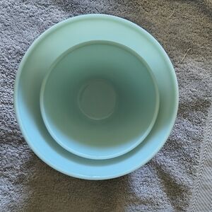 Vintage Fire King Two-Pc Delphine Blue Splash Mixing Bowls Culinary Serveware